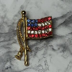 Vintage Red White & Blue Rhinestone Gold Tone American USA Flag Brooch Pin